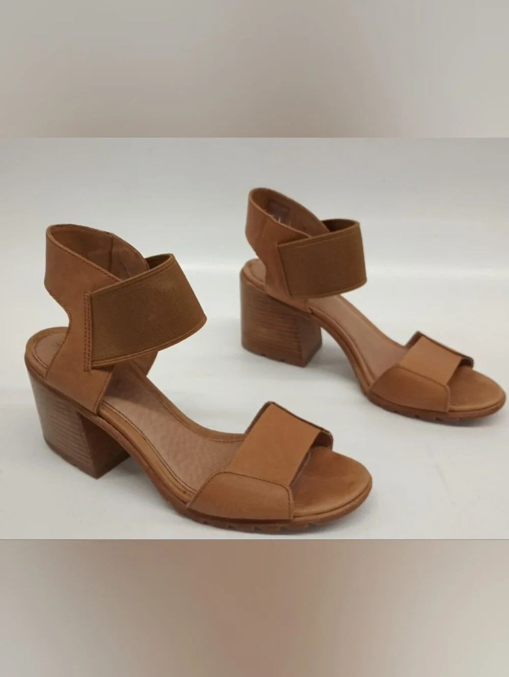 Sorel Nadia Camel Brown  Elastic Strap Sandals Size 11 Used Exc